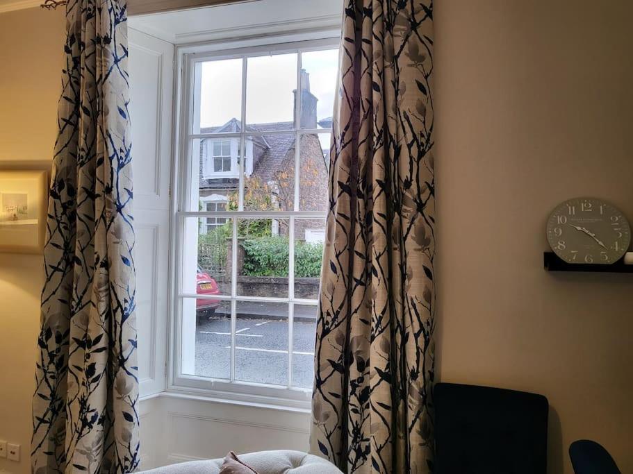 Appartement Georgian Townhouse In Centre Of Perth Extérieur photo