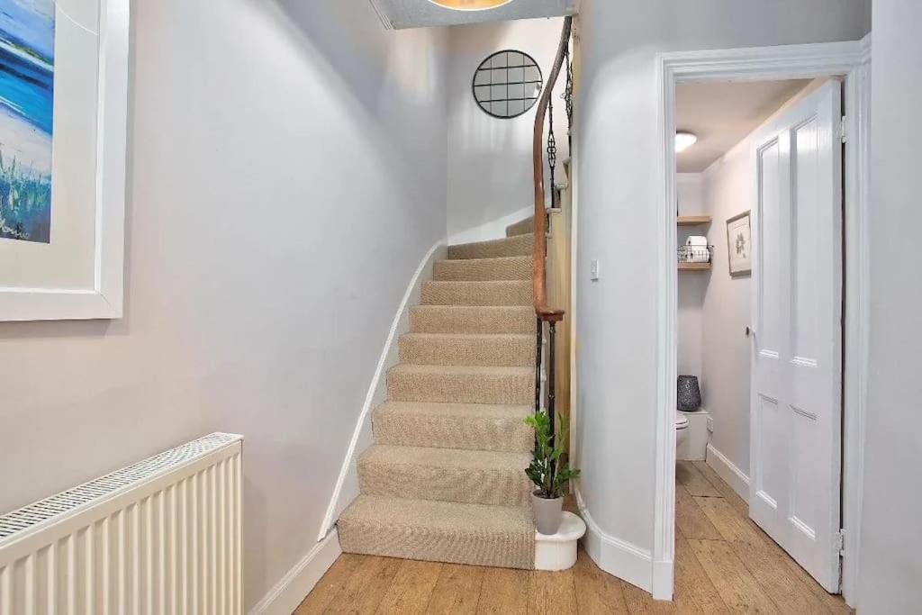 Appartement Georgian Townhouse In Centre Of Perth Extérieur photo